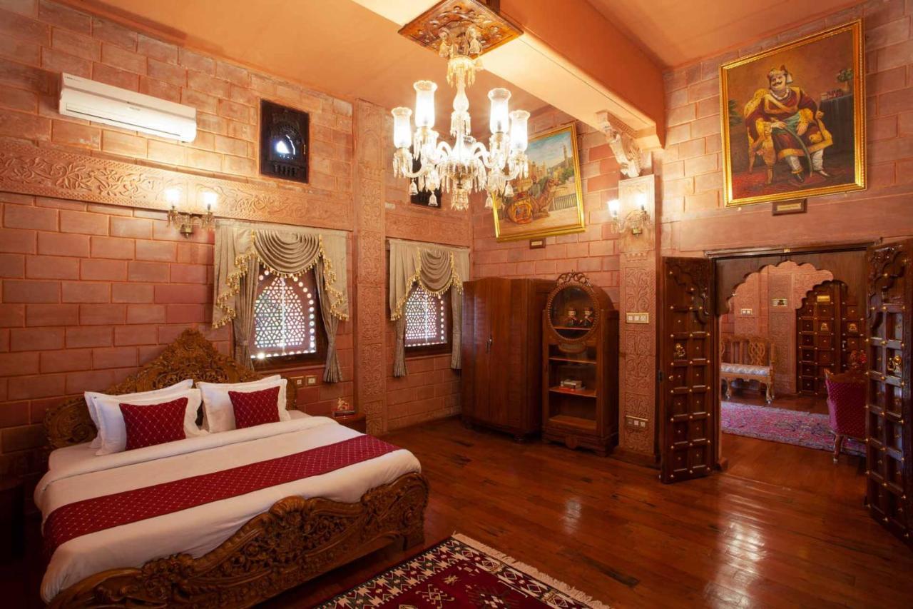 Stayvista At Pink Palace Rajasthani Decor Udagamandalam Exterior foto